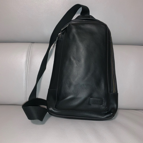tumi leather sling bag